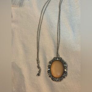 Vintage Victorian peach stone long chain silver necklace